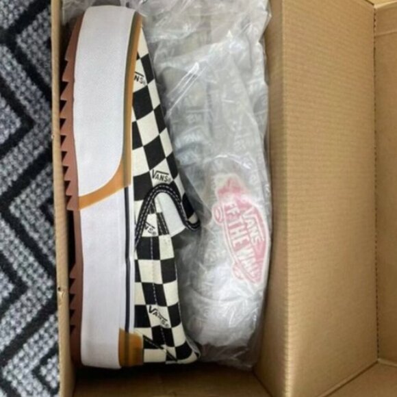 Canvas Slip On Shoes - VANS, Checkerboard Style - Picture 2 of 5